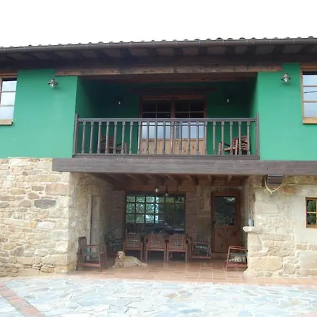 El Entamau بيت للعطل Argüero